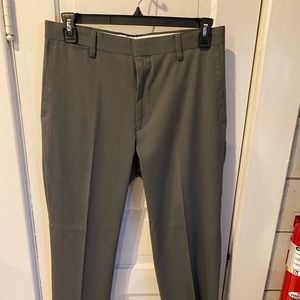 Louis Raphael tailored dress pants 32x32 grey